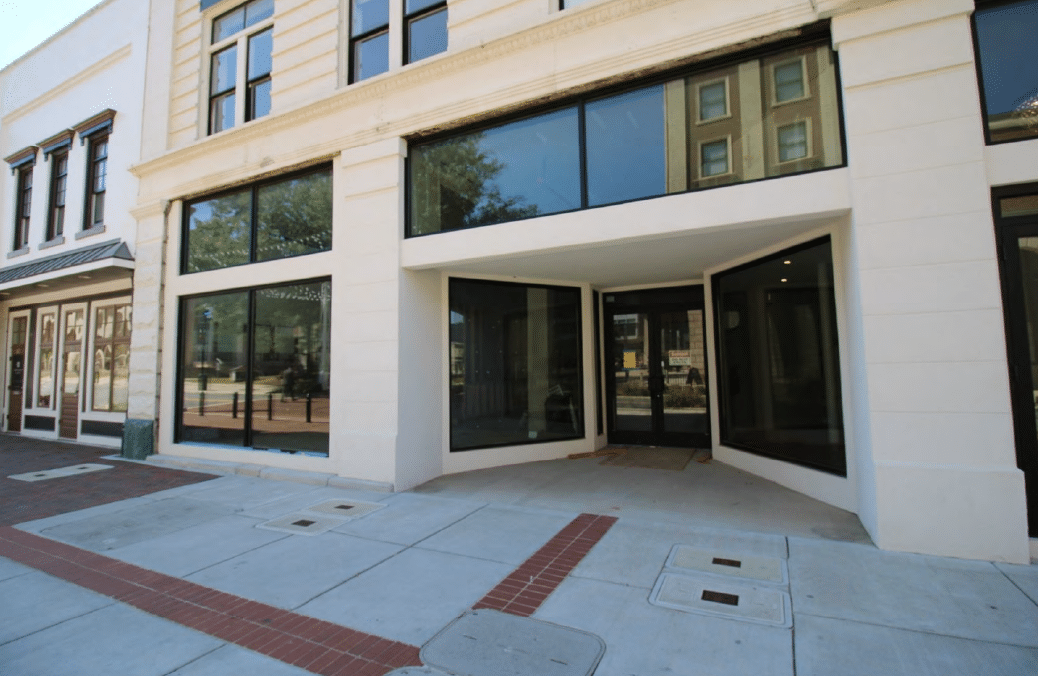 56 Union St S – PM Morris Building