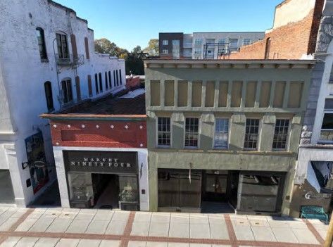 42 Union St. S.